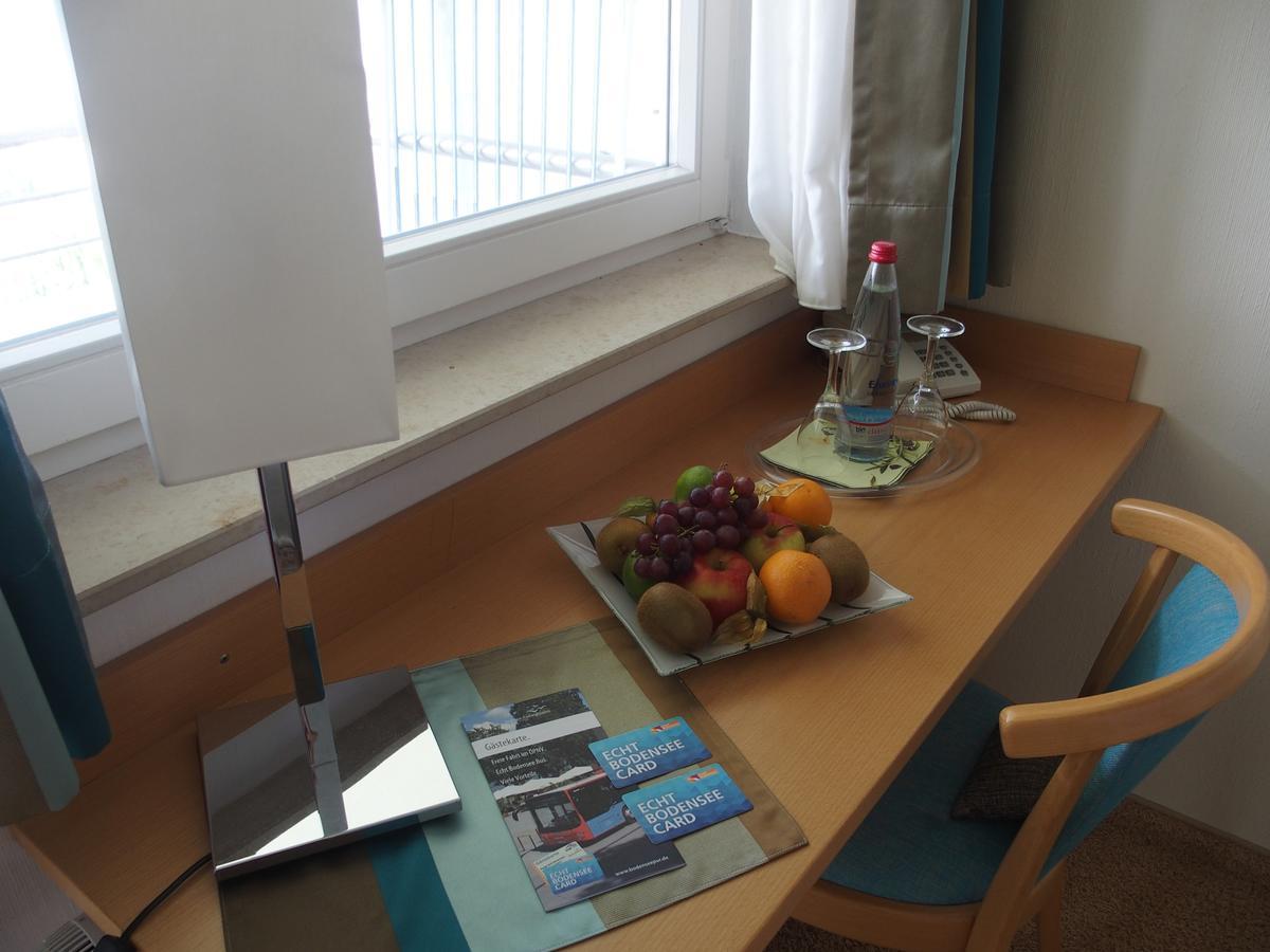 Hotel Pension Cafe Hasler Bodman-Ludwigshafen Exteriör bild